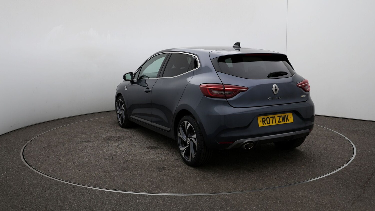 Used Renault Clio for sale - 76811764: Photo 53