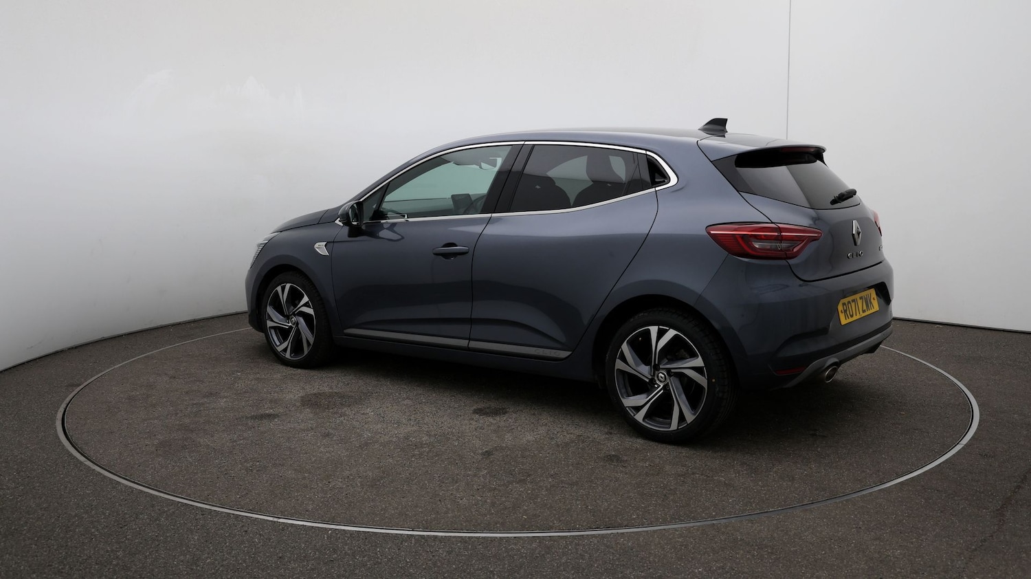 Used Renault Clio for sale - 76811764: Photo 55