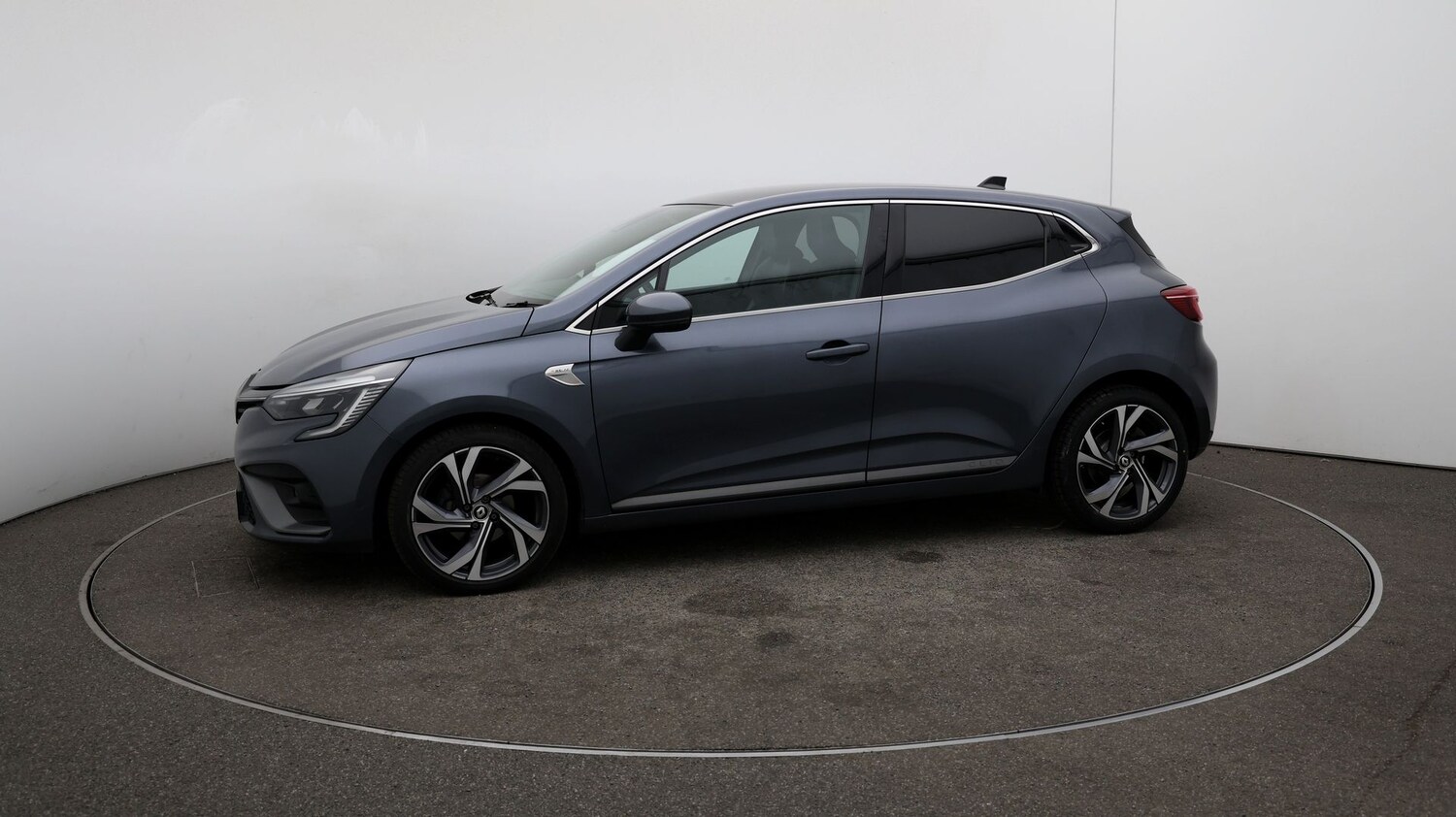 Used Renault Clio for sale - 76811764: Photo 58