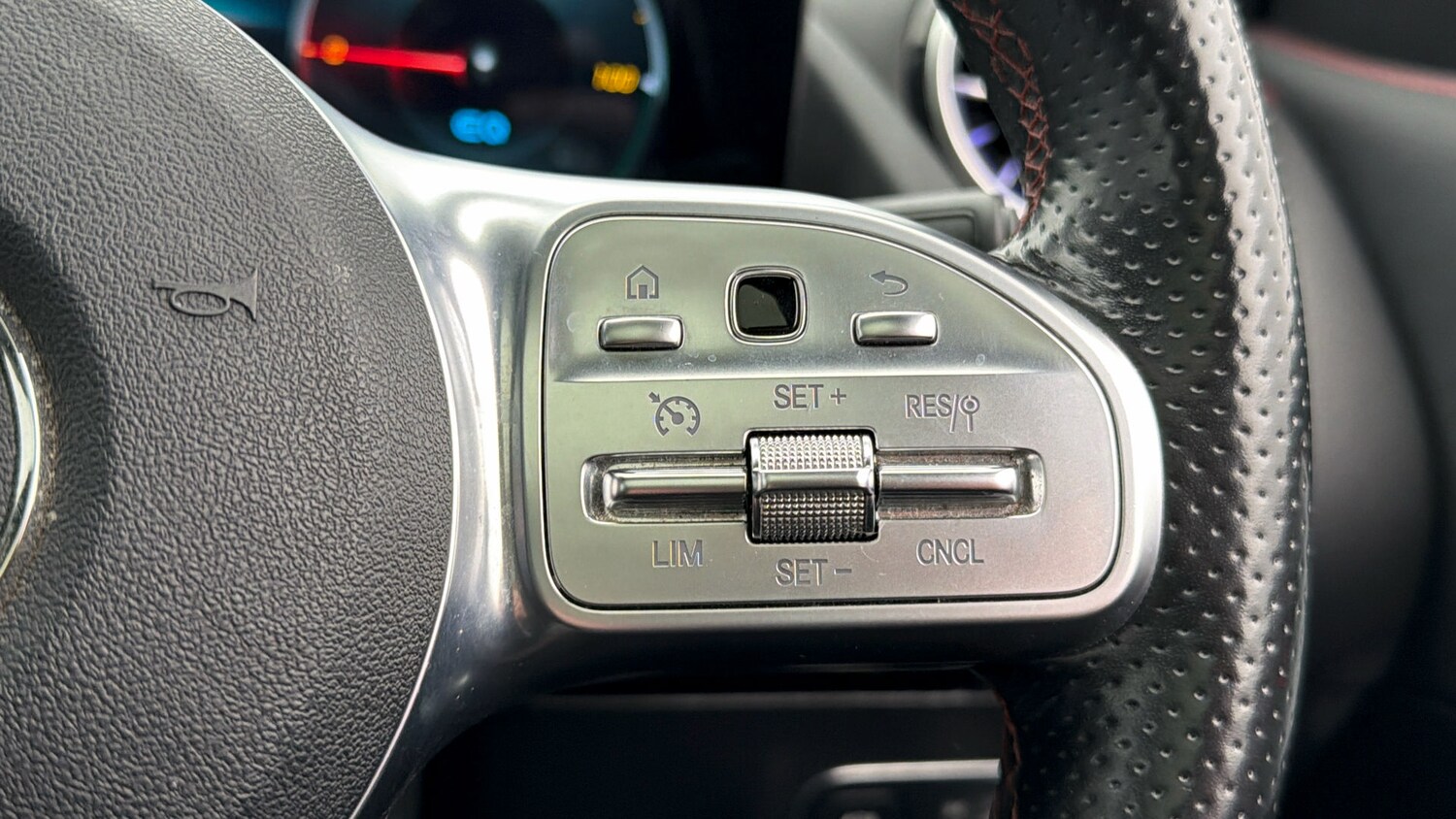 Used Mercedes-Benz EQA 2021 for sale - 78169095: Photo 24