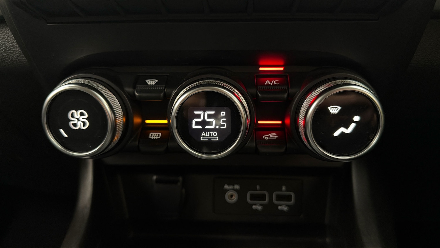 Used Renault Arkana 2023 for sale - 77902194: Photo 11