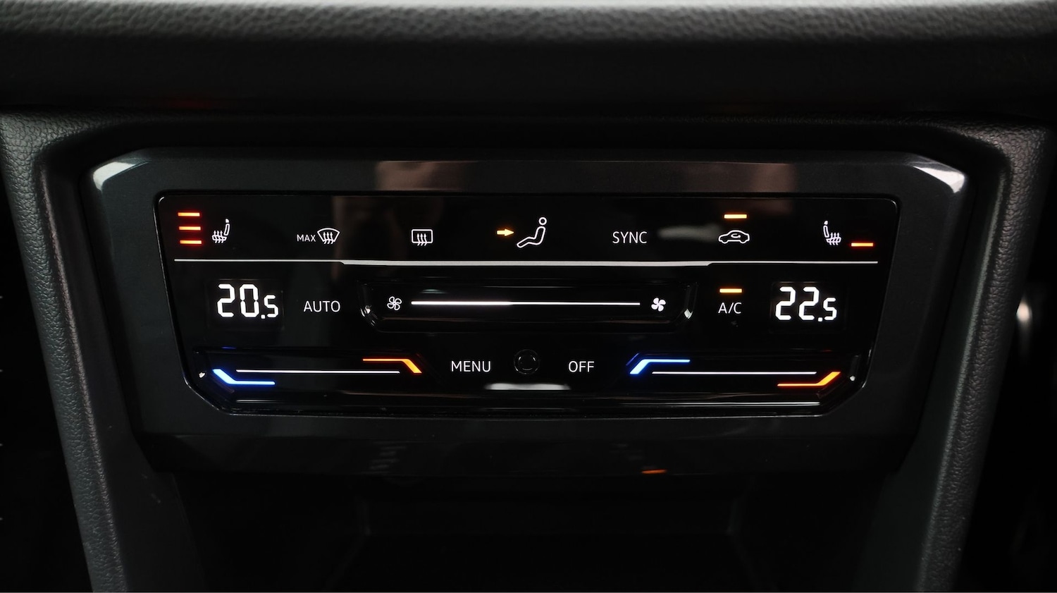 Used Volkswagen Tiguan 2023 for sale - 77689460: Photo 12