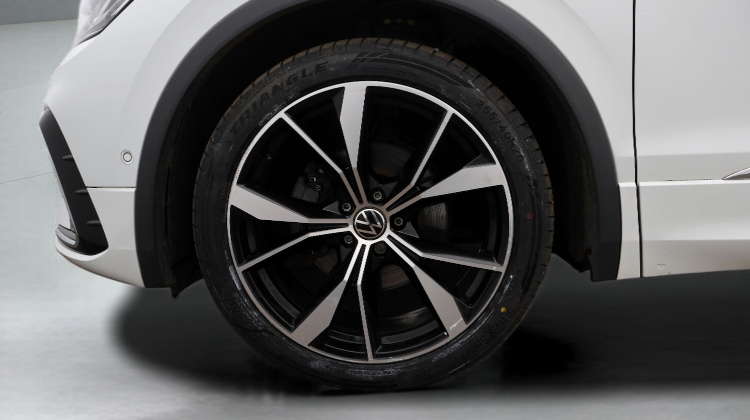 Used Volkswagen Tiguan 2023 for sale - 77689460: Photo 18