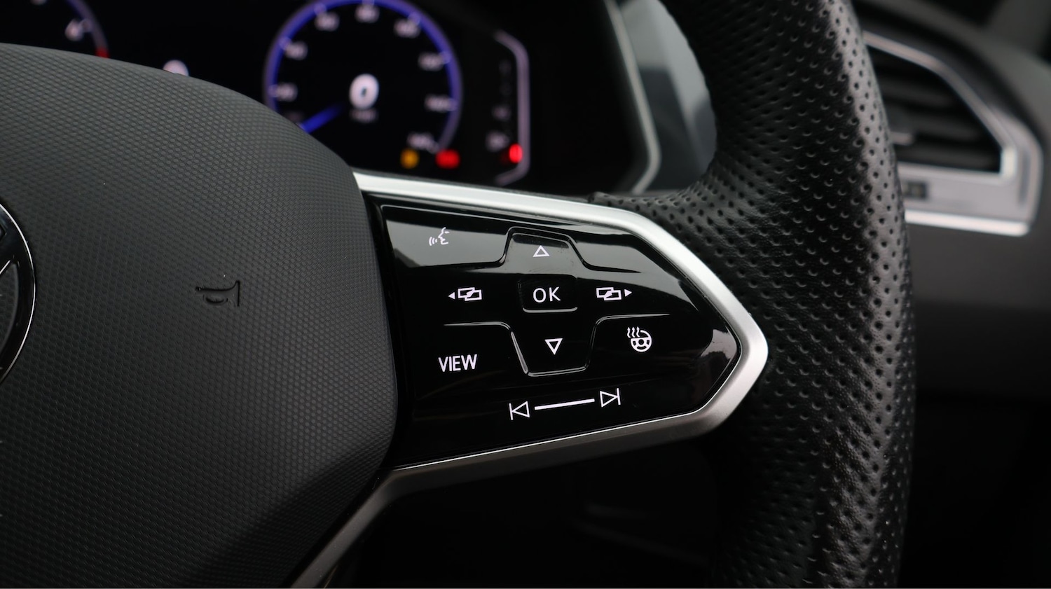 Used Volkswagen Tiguan 2023 for sale - 77689460: Photo 26