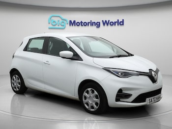 2020 (70) - R110 52kWh Play Hatchback 5dr Electric Auto (i) (107 bhp)