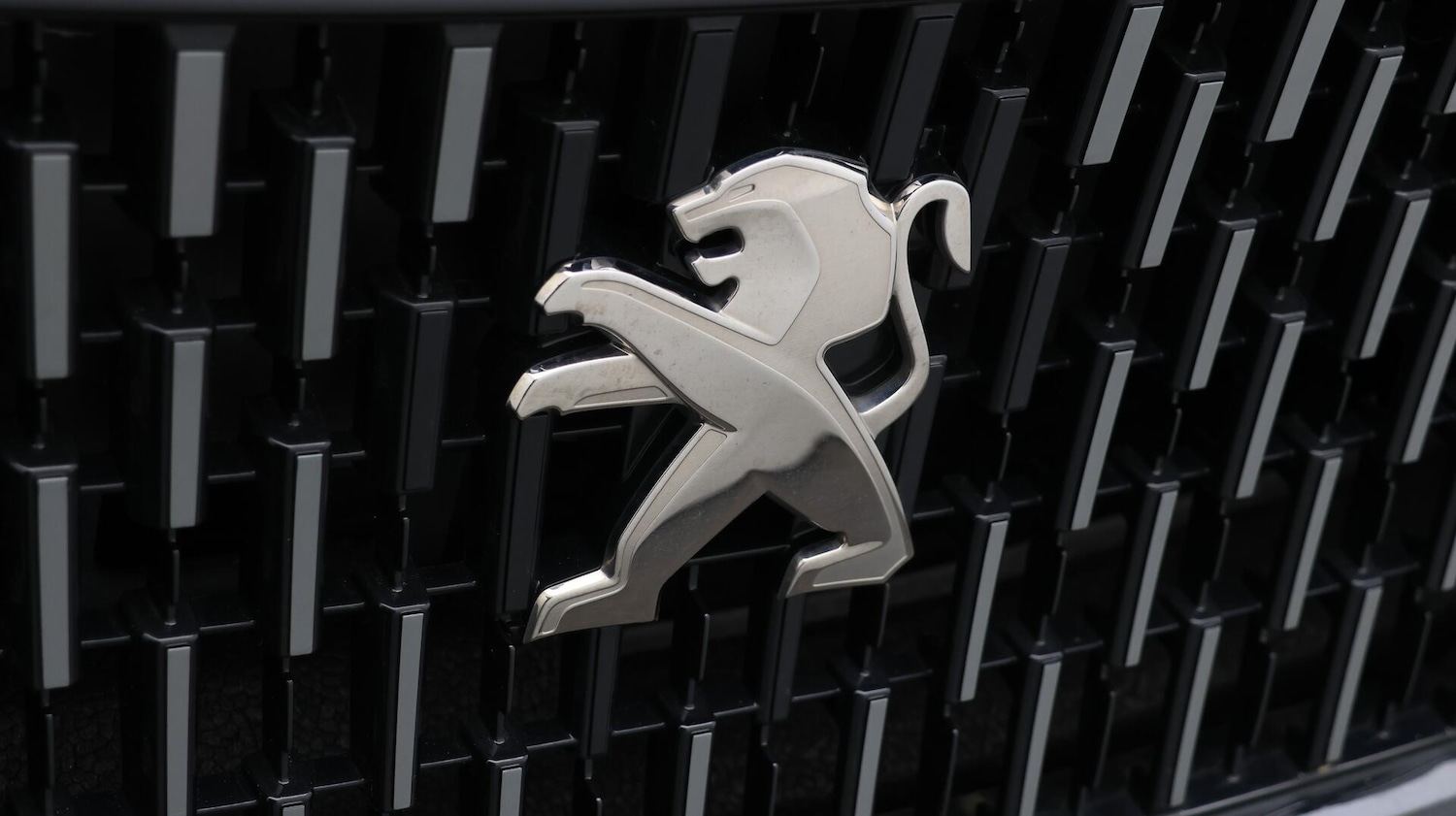 Used Peugeot 2008 for sale - 76473566: Photo 24