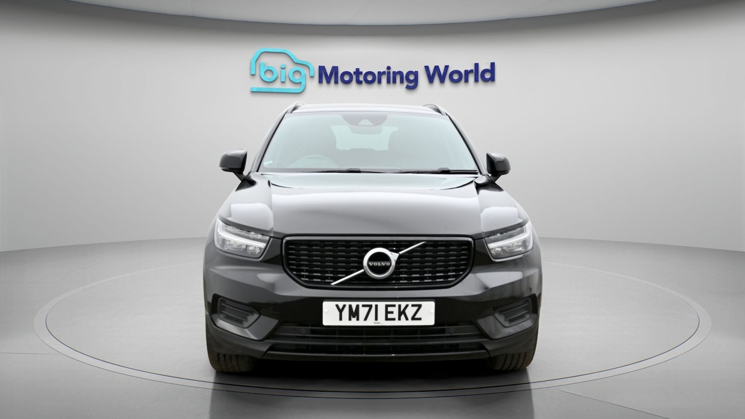 Used Volvo XC40 2022 for sale - 77932483: Photo 2