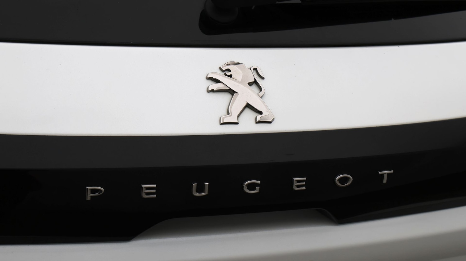 Used Peugeot E-208 2022 for sale - 77116253: Photo 25