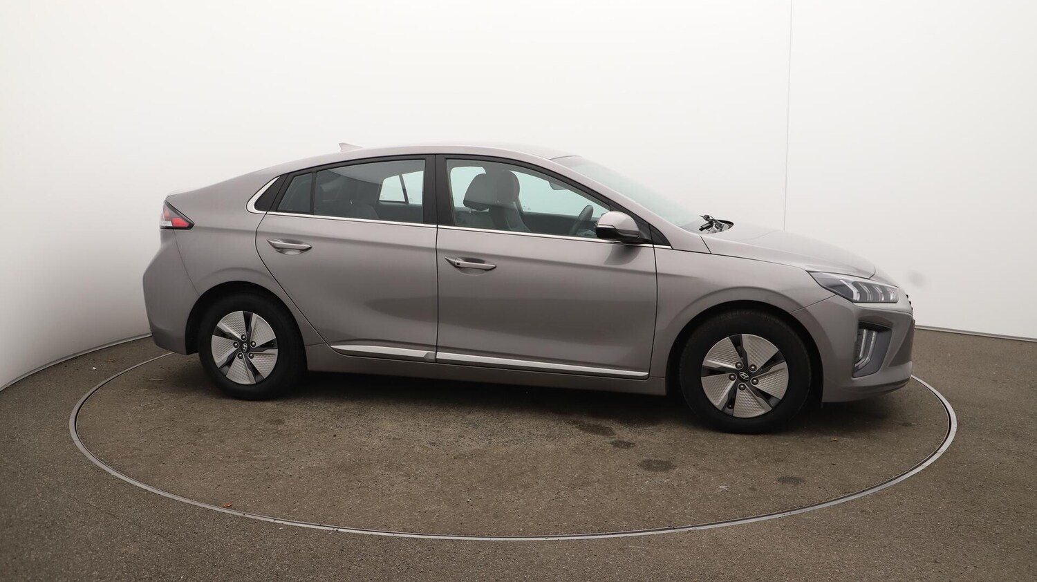 Used Hyundai IONIQ 2022 for sale - 76137596: Photo 50