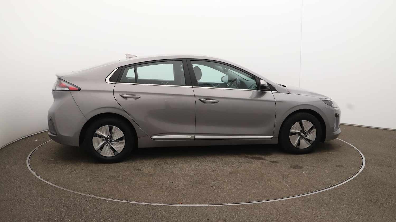 Used Hyundai IONIQ 2022 for sale - 76137596: Photo 52