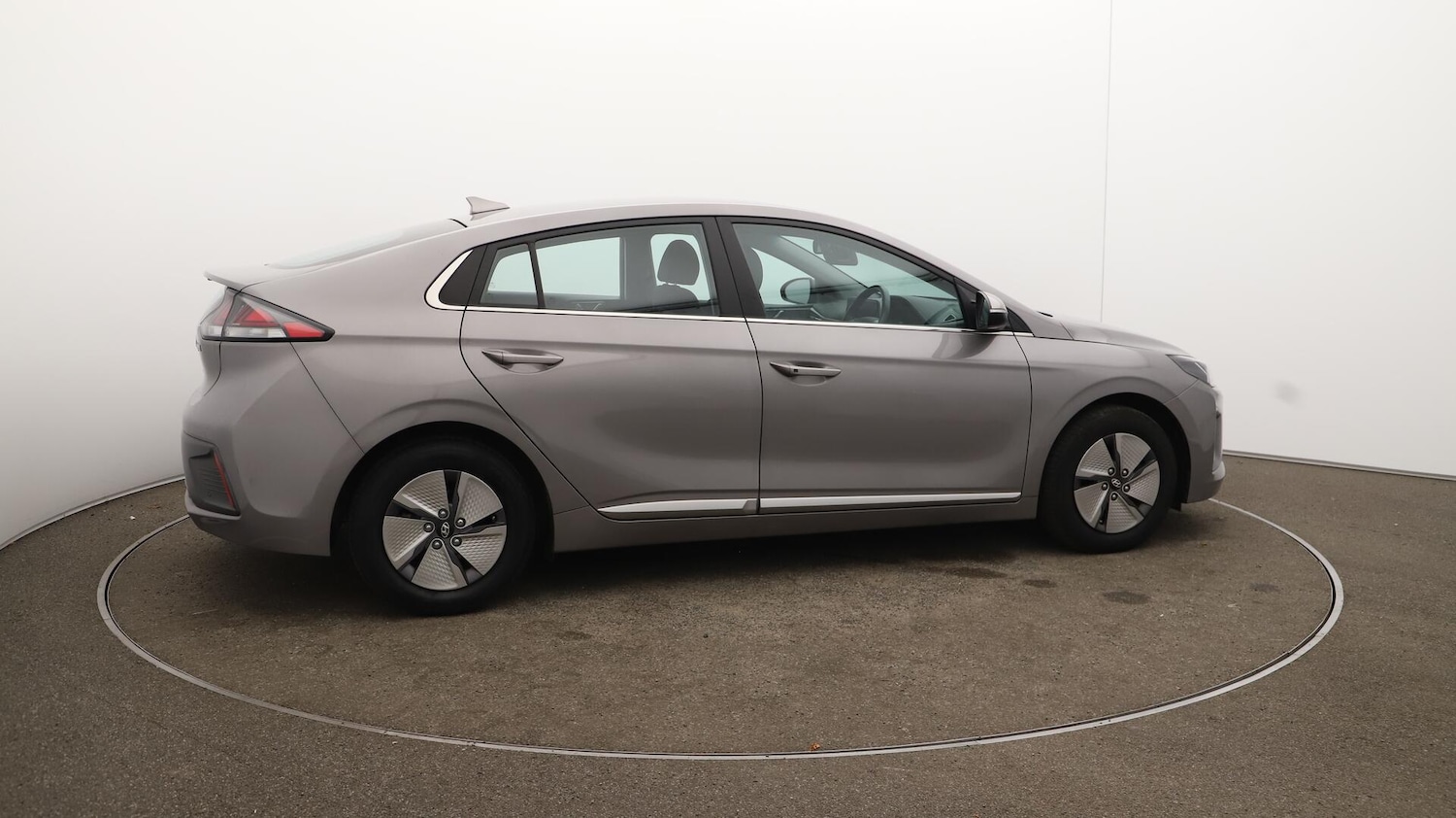 Used Hyundai IONIQ 2022 for sale - 76137596: Photo 53