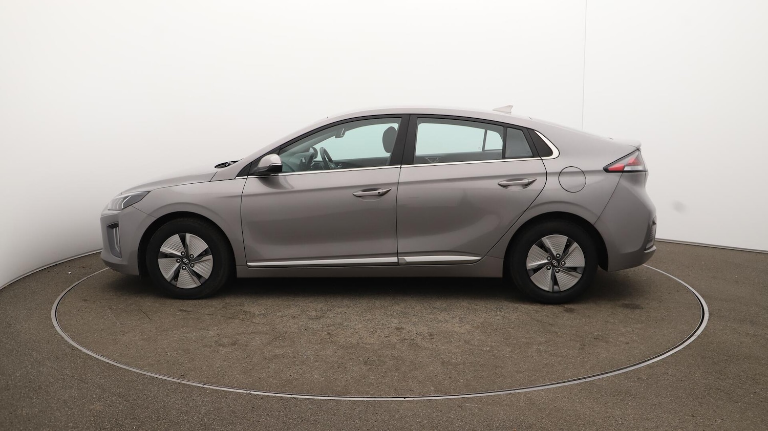 Used Hyundai IONIQ 2022 for sale - 76137596: Photo 66