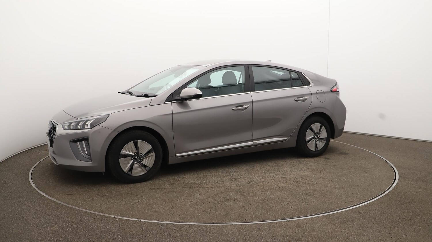 Used Hyundai IONIQ 2022 for sale - 76137596: Photo 69