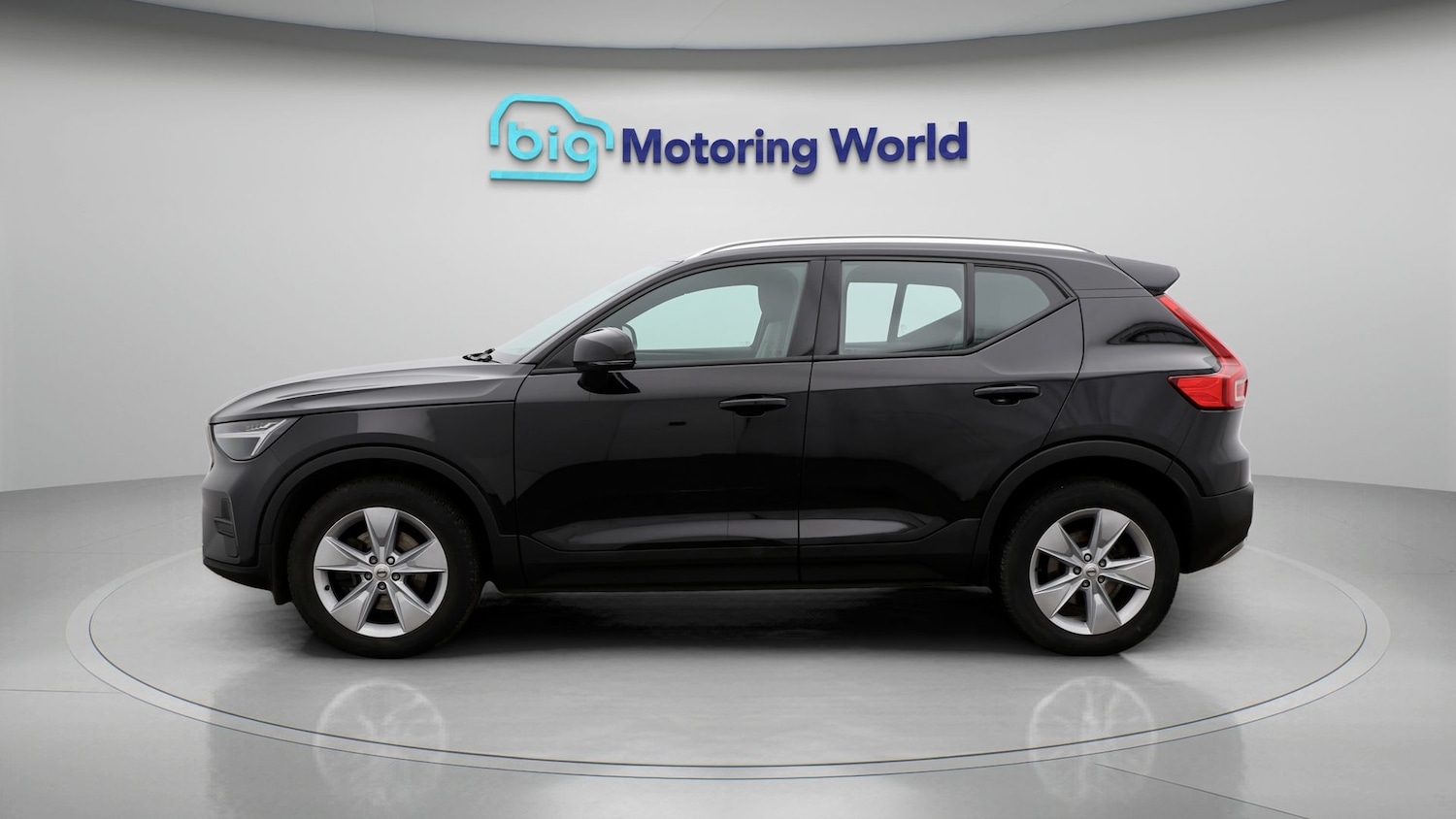 Used Volvo XC40 2023 for sale - 77181541: Photo 4