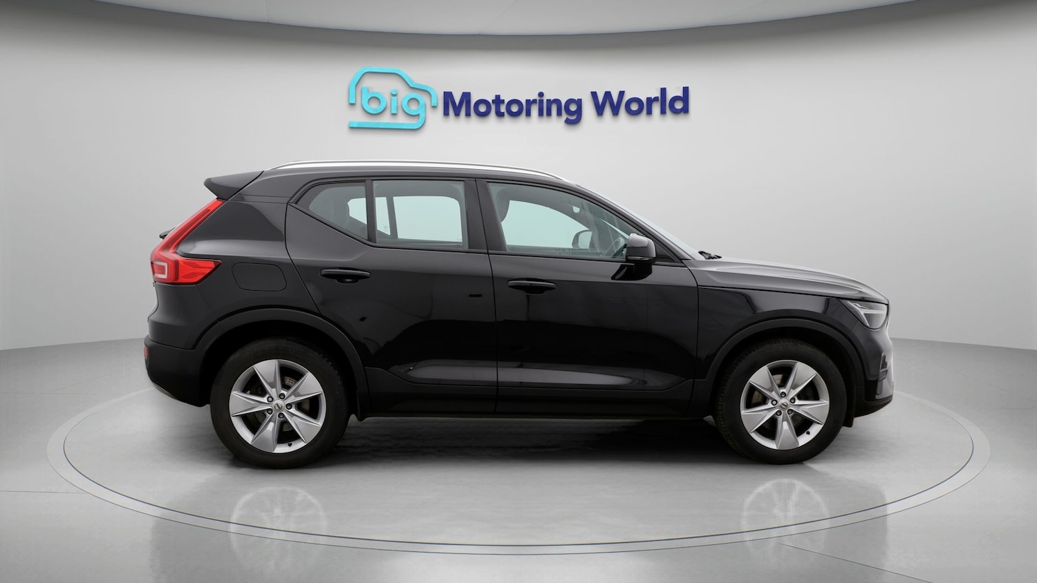 Used Volvo XC40 2023 for sale - 77181541: Photo 8