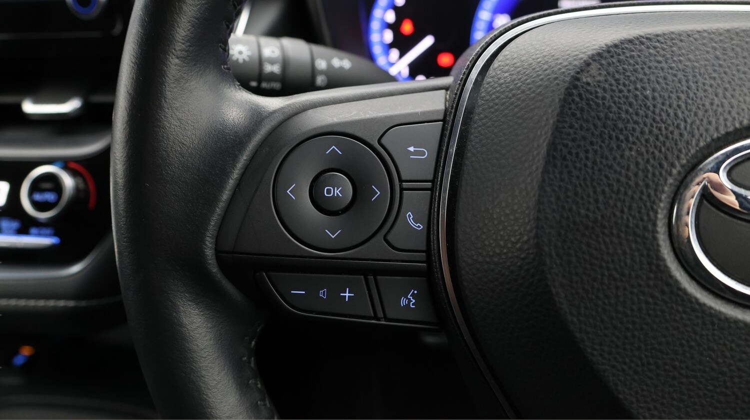 Used Toyota Corolla 2021 for sale - 77258432: Photo 22