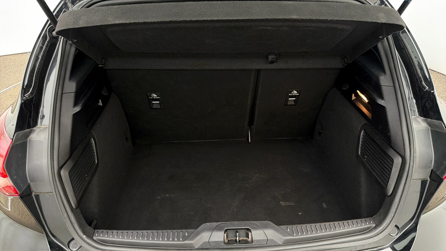 Used Ford Focus for sale - 77931884: Photo 16