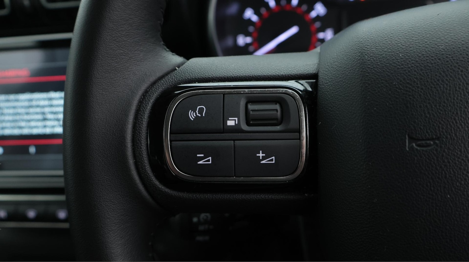 Used Citroen C3 Aircross 2024 for sale - 76702166: Photo 24