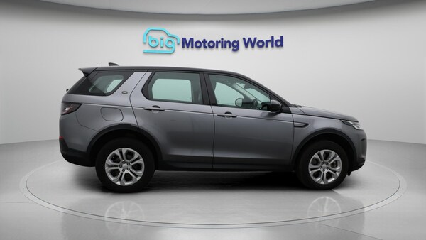 Used Land Rover Discovery Sport 2020 for sale - 76326697: Photo 9