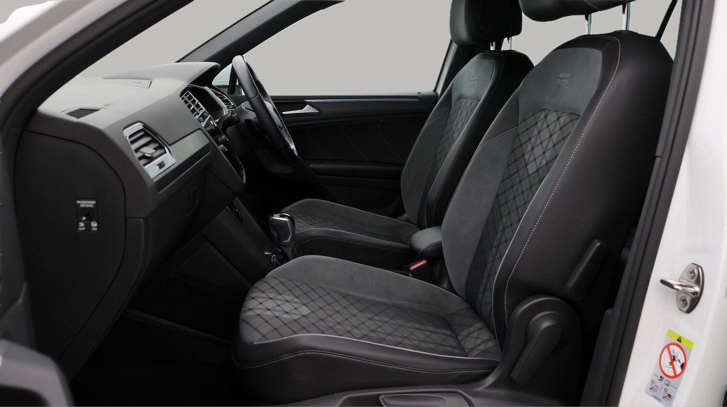 Used Volkswagen Tiguan 2020 for sale - 77746136: Photo 14