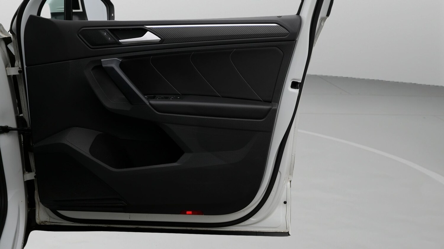 Used Volkswagen Tiguan 2020 for sale - 77746136: Photo 15