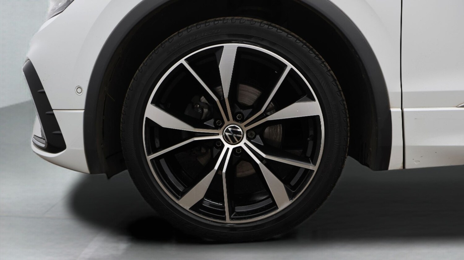 Used Volkswagen Tiguan 2020 for sale - 77746136: Photo 18