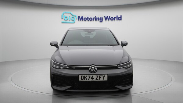Used Volkswagen Golf 2024 for sale - 75623418: Photo 3