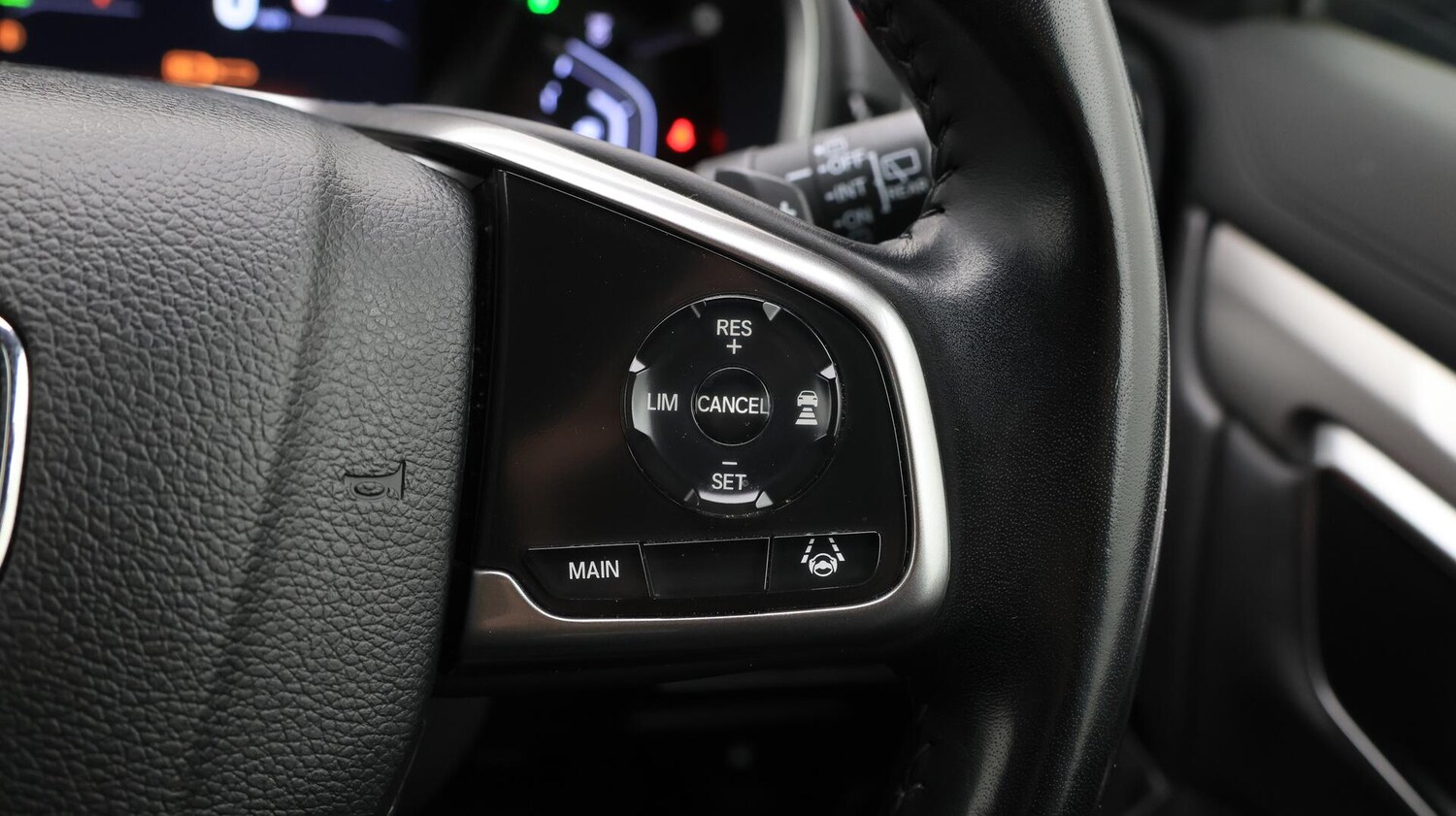 Used Honda CR-V 2022 for sale - 76498498: Photo 26