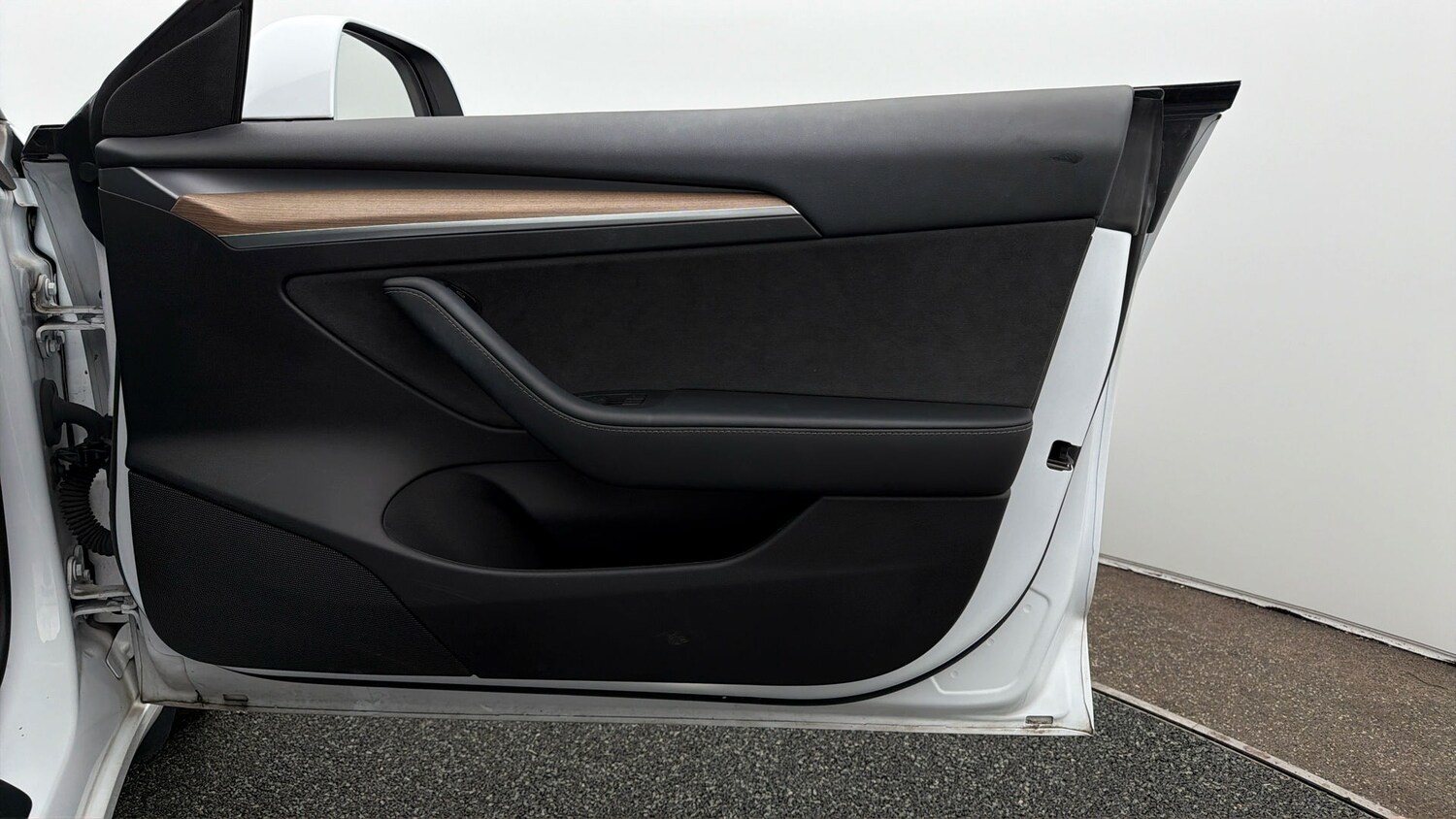 Used Tesla Model 3 2023 for sale - 78190434: Photo 14