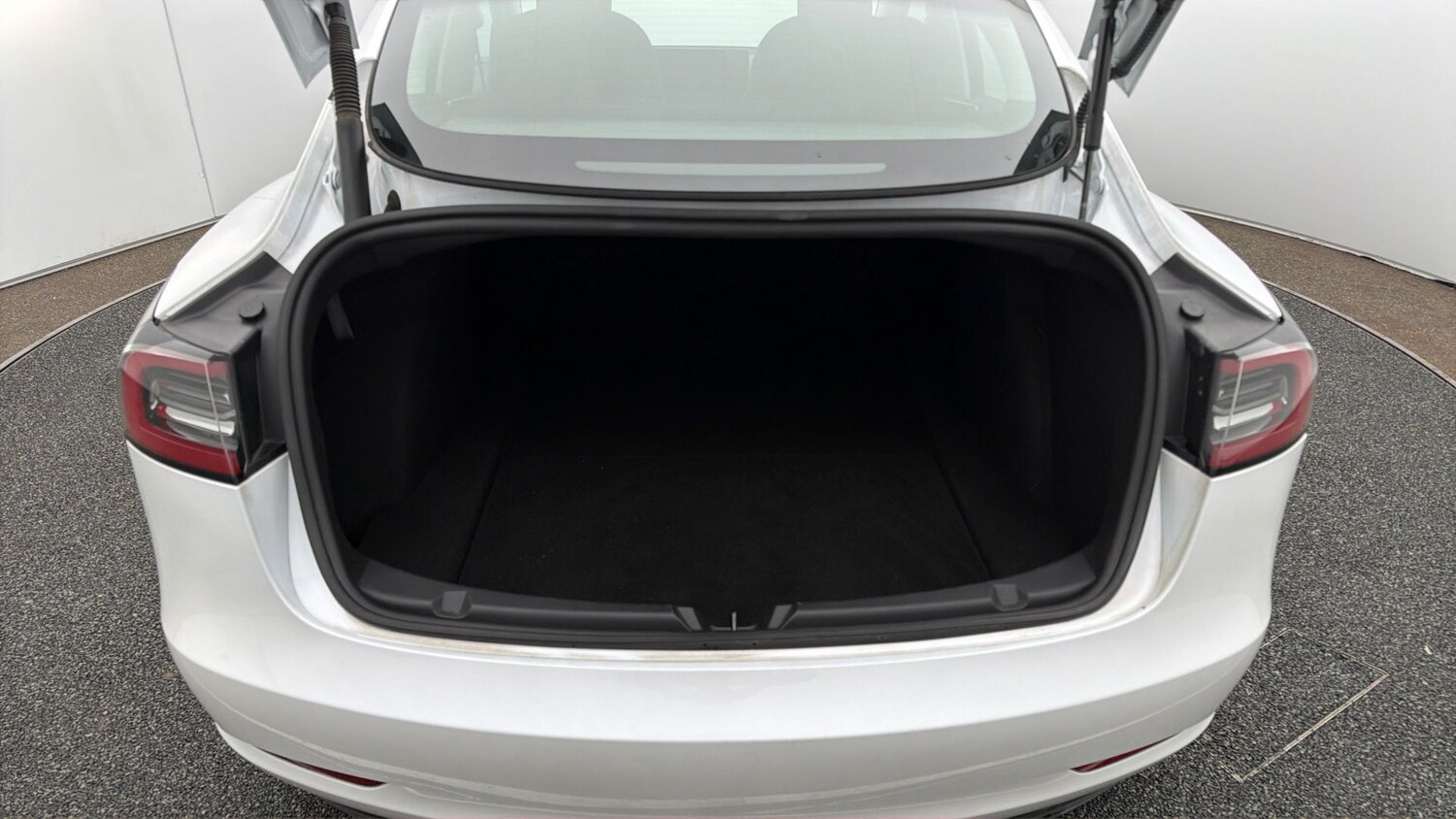 Used Tesla Model 3 2023 for sale - 78190434: Photo 16