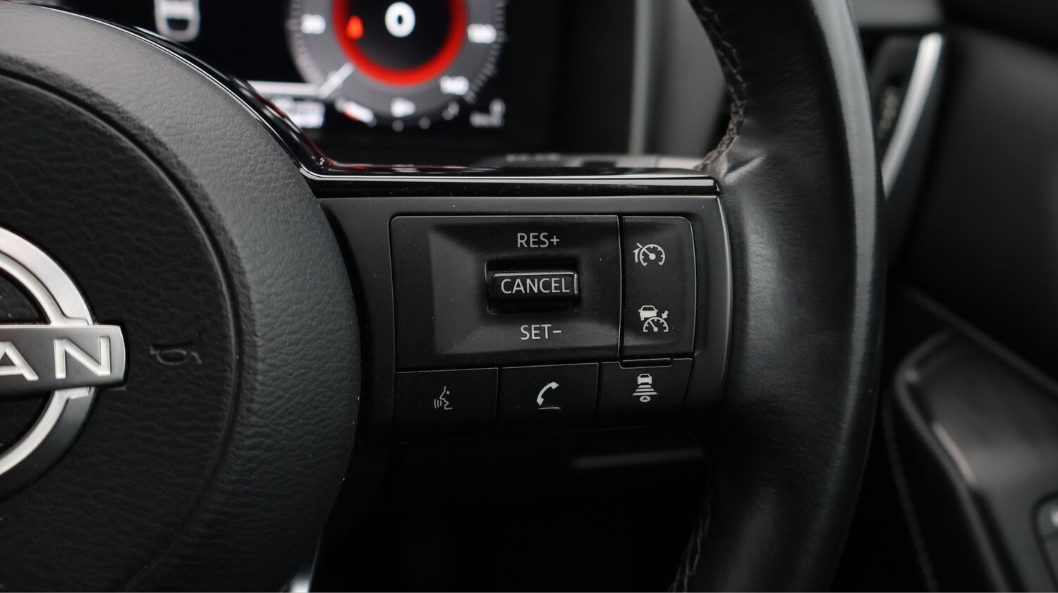 Used Nissan Qashqai for sale - 77732665: Photo 21