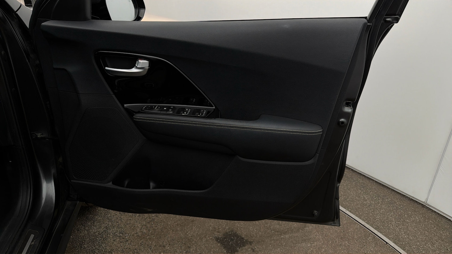 Used Kia Niro 2021 for sale - 78025192: Photo 14