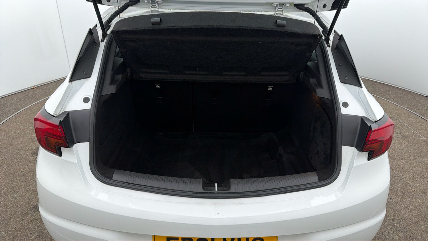 Used Vauxhall Astra 2021 for sale - 78163077: Photo 16