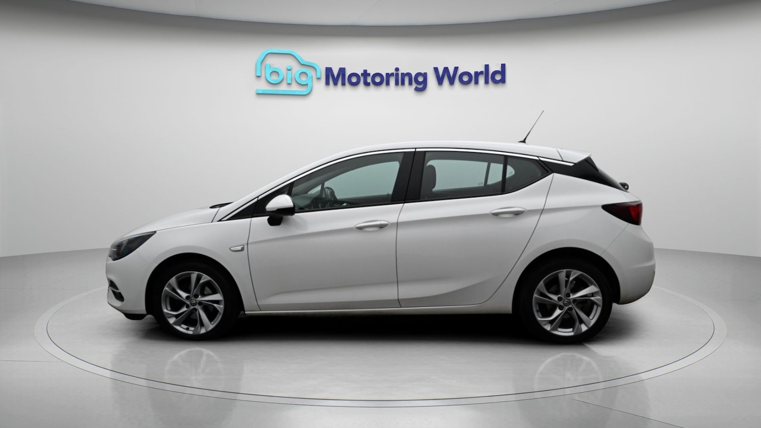 Used Vauxhall Astra 2021 for sale - 78163077: Photo 4