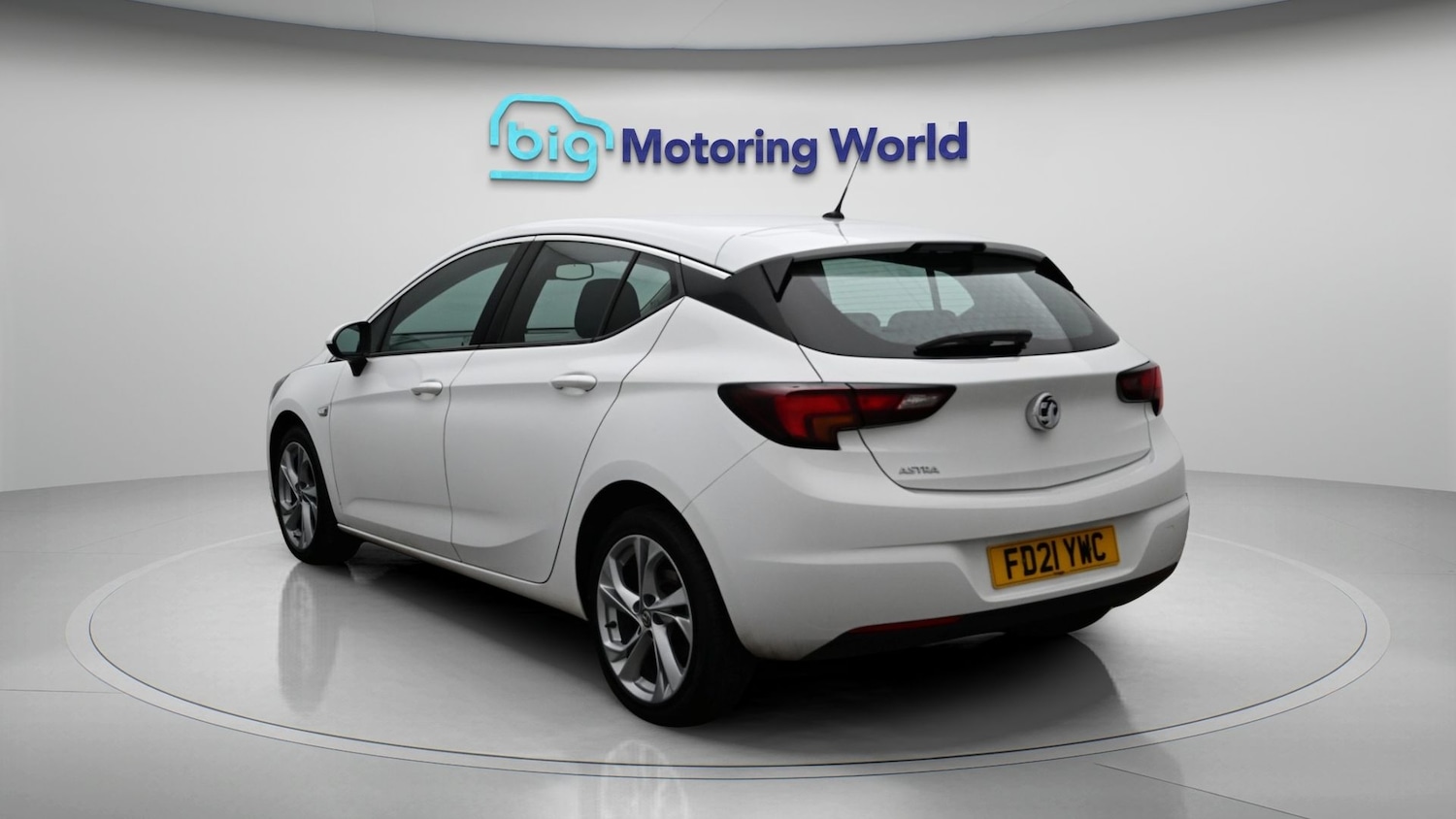 Used Vauxhall Astra 2021 for sale - 78163077: Photo 5
