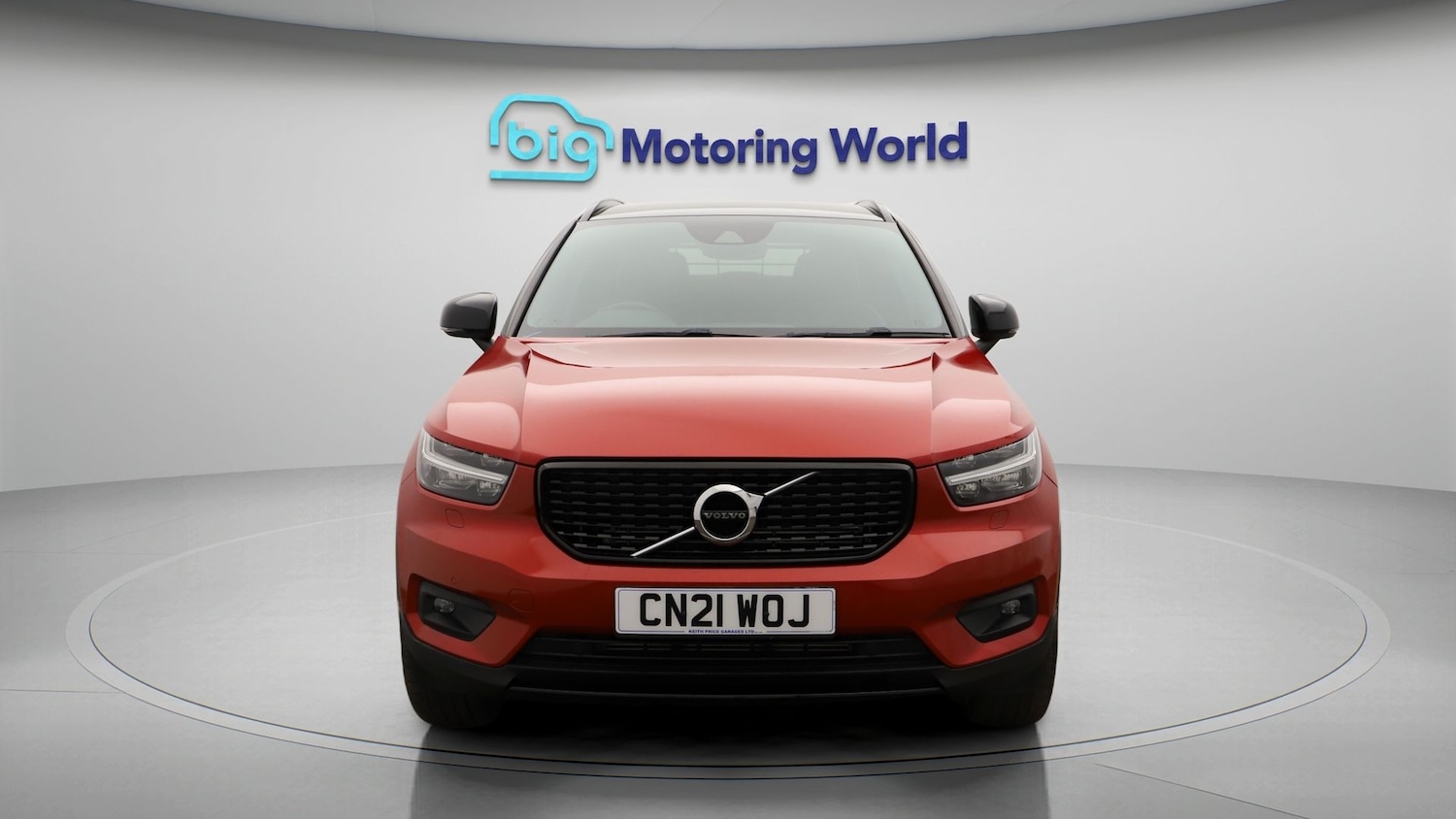 Used Volvo XC40 2021 for sale - 77833963: Photo 2