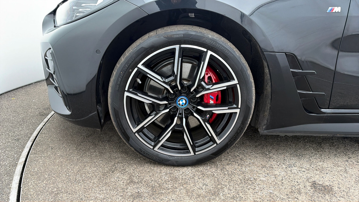 Used BMW i4 2023 for sale - 78084621: Photo 17