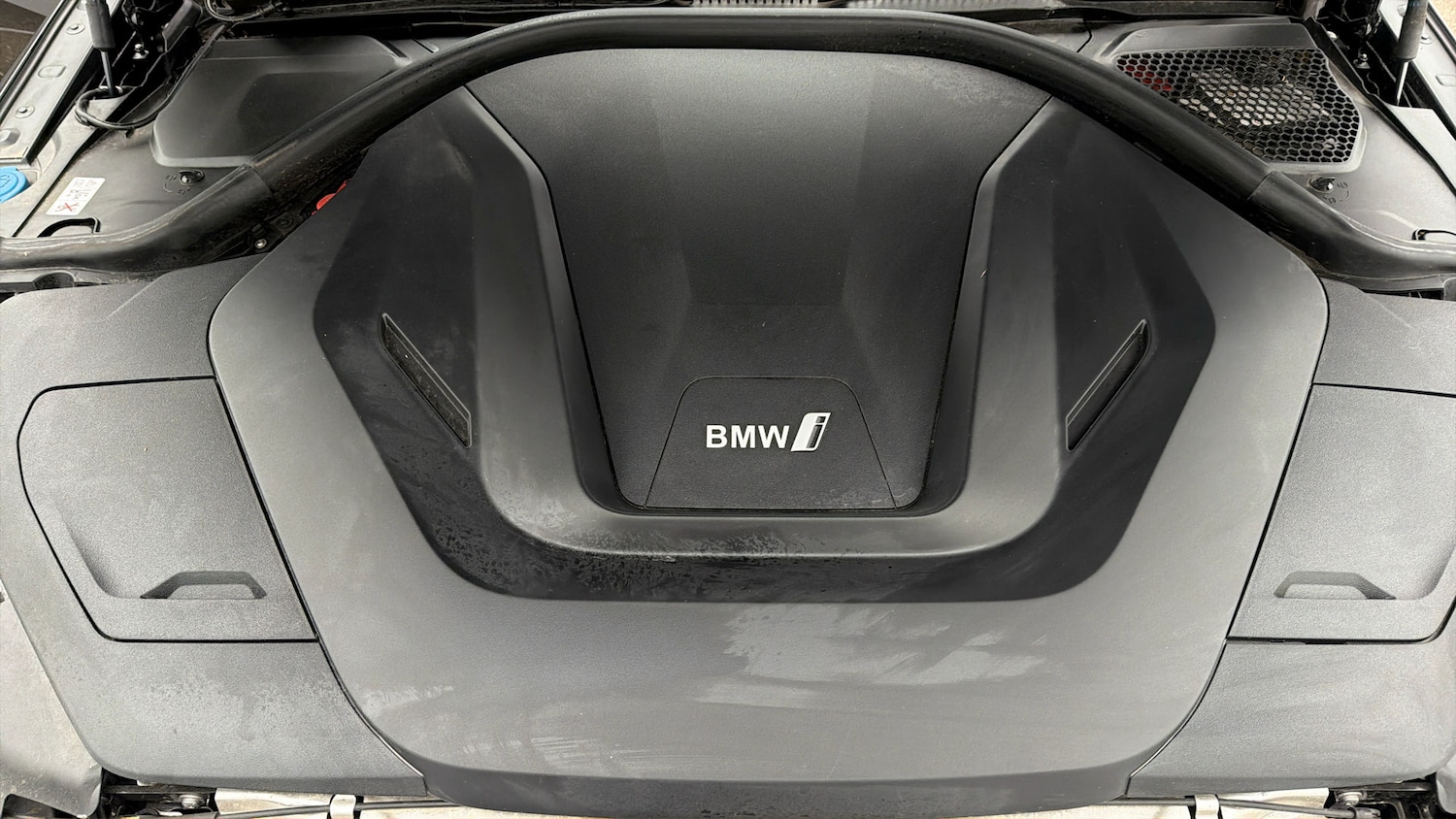 Used BMW i4 2023 for sale - 78084621: Photo 18