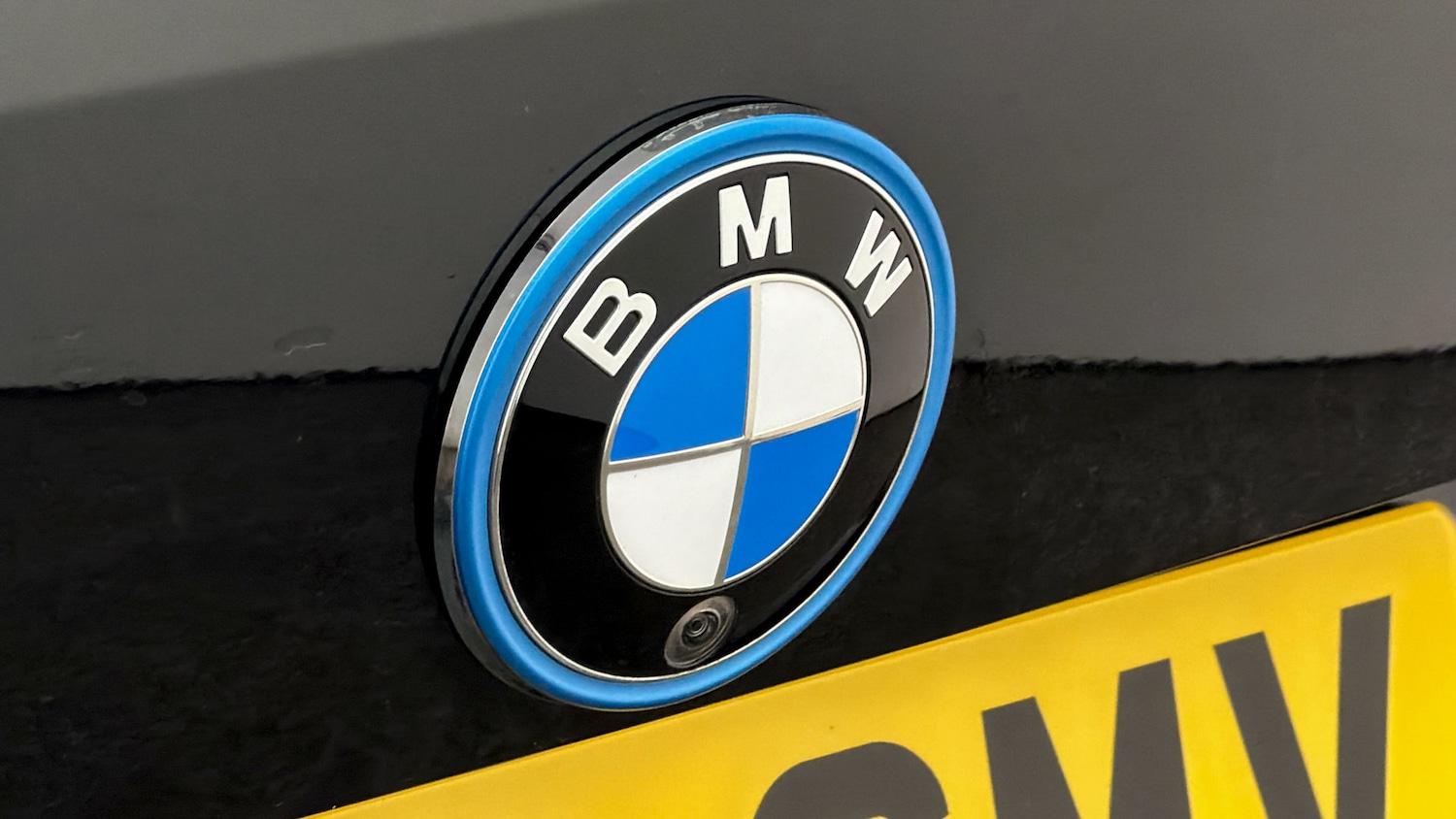 Used BMW i4 2023 for sale - 78084621: Photo 19