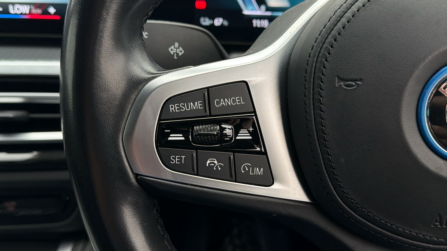 Used BMW i4 2023 for sale - 78084621: Photo 22