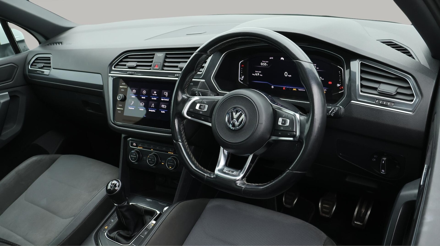 Used Volkswagen Tiguan 2020 for sale - 76152101: Photo 10