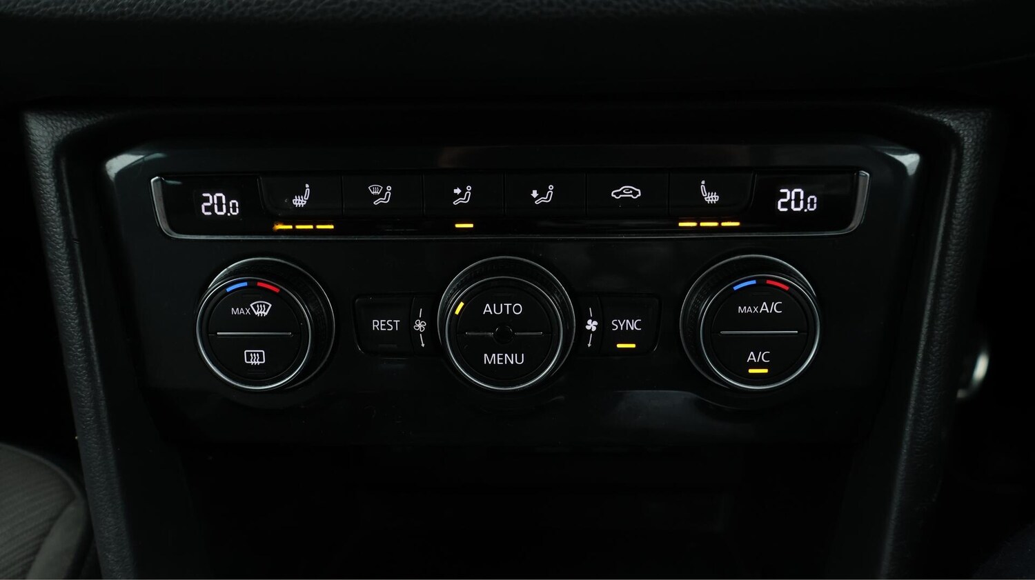 Used Volkswagen Tiguan 2020 for sale - 76152101: Photo 13