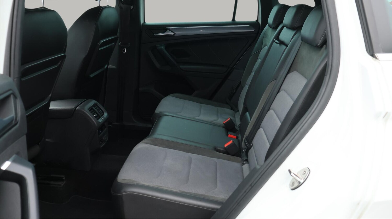 Used Volkswagen Tiguan 2020 for sale - 76152101: Photo 17