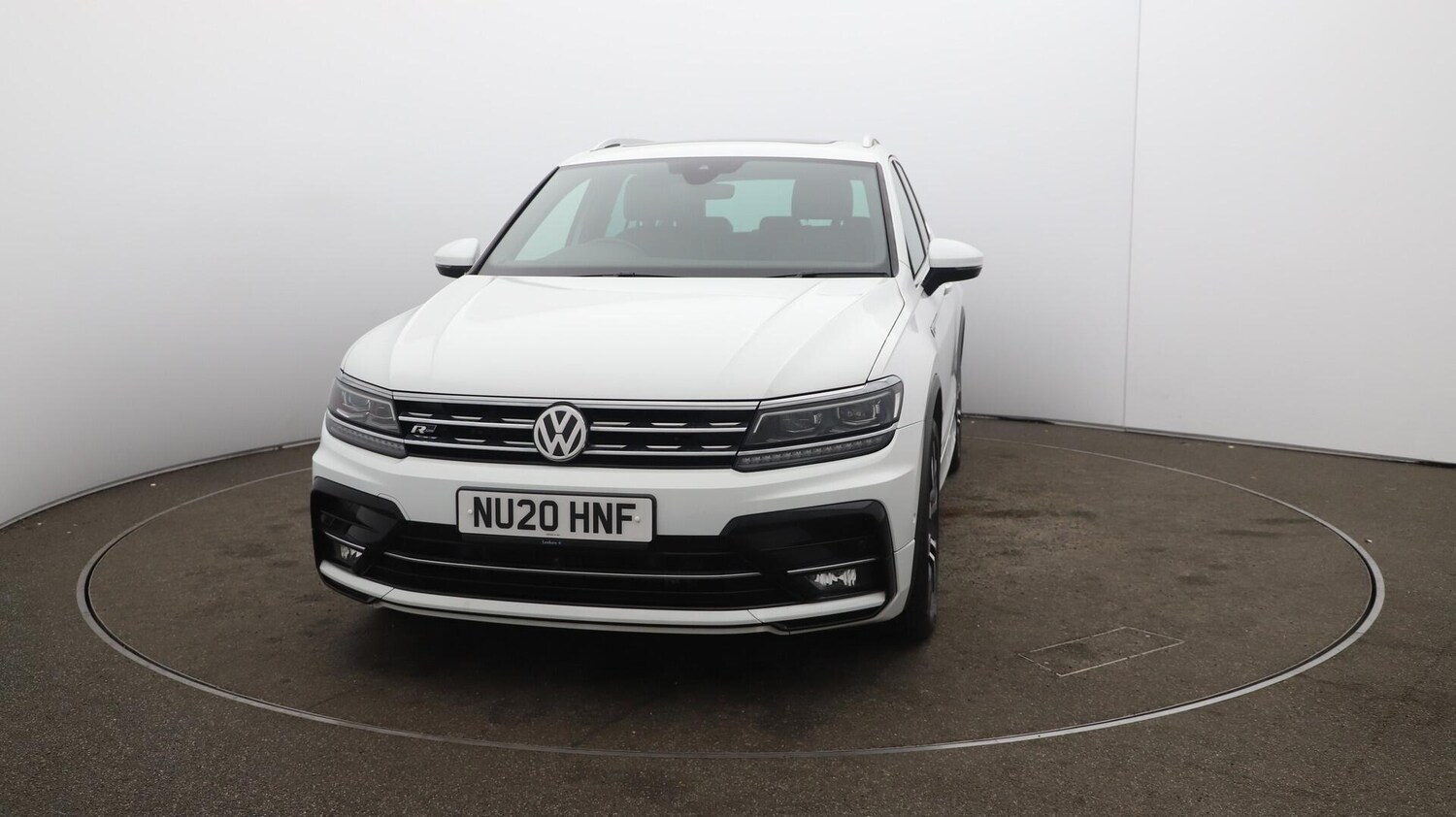 Used Volkswagen Tiguan 2020 for sale - 76152101: Photo 43