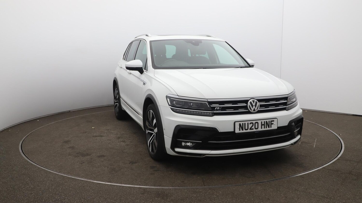 Used Volkswagen Tiguan 2020 for sale - 76152101: Photo 46