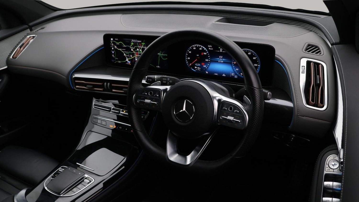 Used Mercedes-Benz EQC 2023 for sale - 76702219: Photo 10