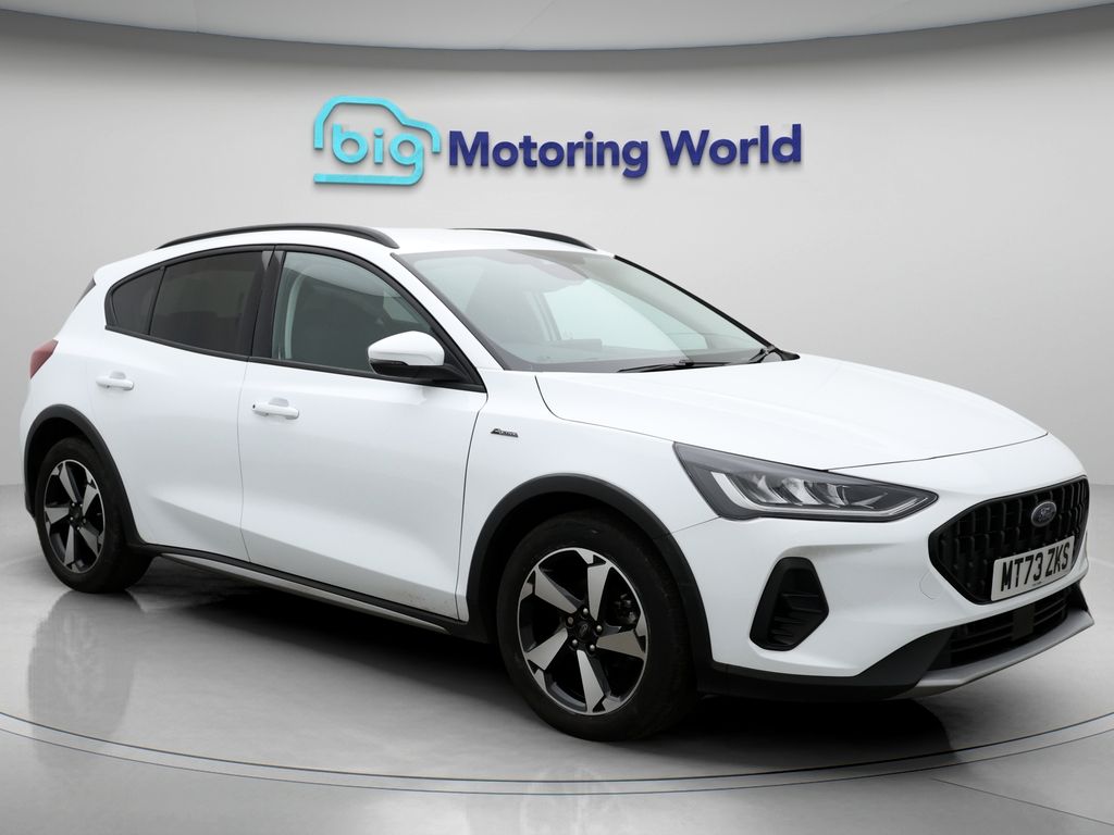 Used Ford Focus 2023 for sale - 76903828: Photo 14