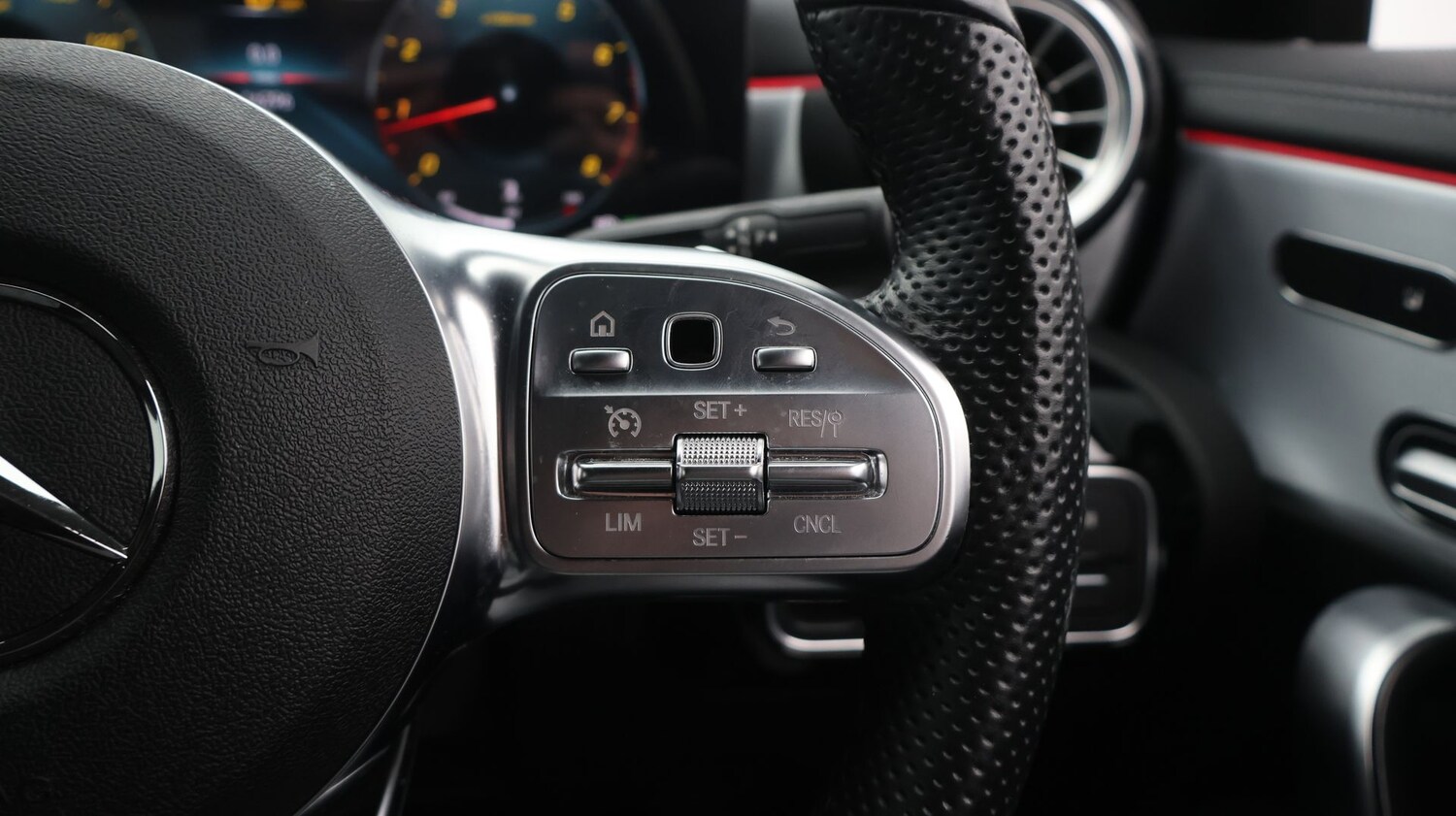 Used Mercedes-Benz CLA 2021 for sale - 77198397: Photo 28