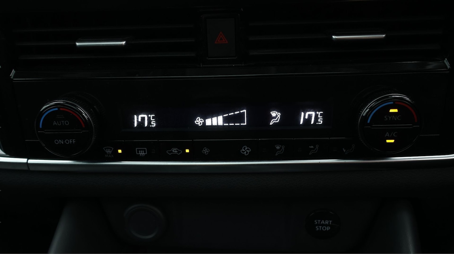 Used Nissan Qashqai 2023 for sale - 77774935: Photo 12