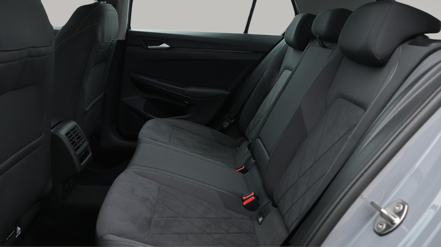 Used Volkswagen Golf 2023 for sale - 76613037: Photo 25